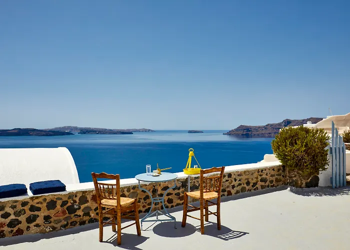 Allure Breeze Suites