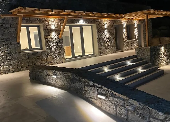 Sunset Hill Suites